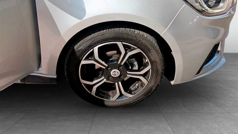 MG MG3 1.5 Vti-tech Exclusive Red #23