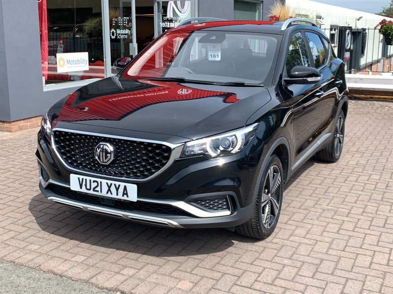 MG ZS 44.5Kwh Exclusive Suv 143 Ps Black #3