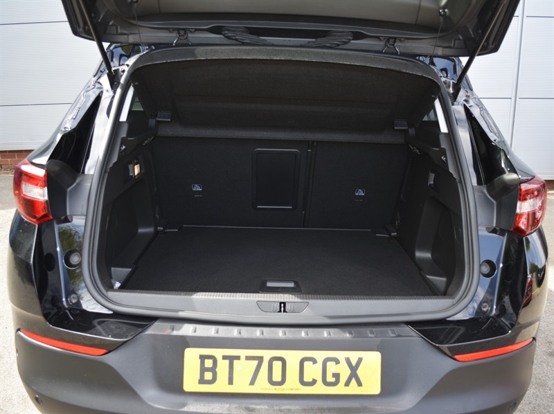 Vauxhall Grandland Elite Nav White #19