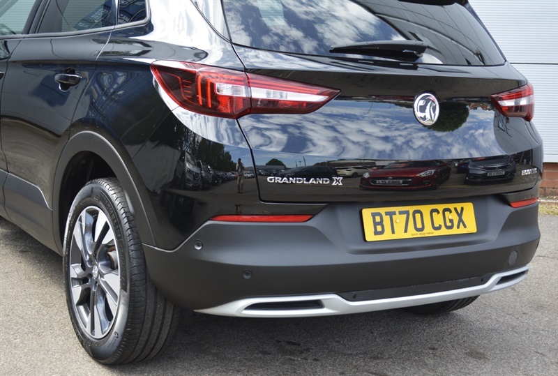 Vauxhall Grandland Elite Nav White #20