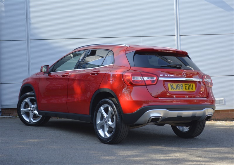 Mercedes-Benz GLA Class 1.6 Gla200 Sport Suv 7G-dct Euro 6 Ss Red #4