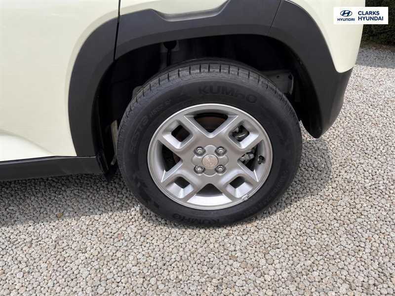 Hyundai Inster Long Range 49Kwh 01 Suv 115 Ps Yellow #5