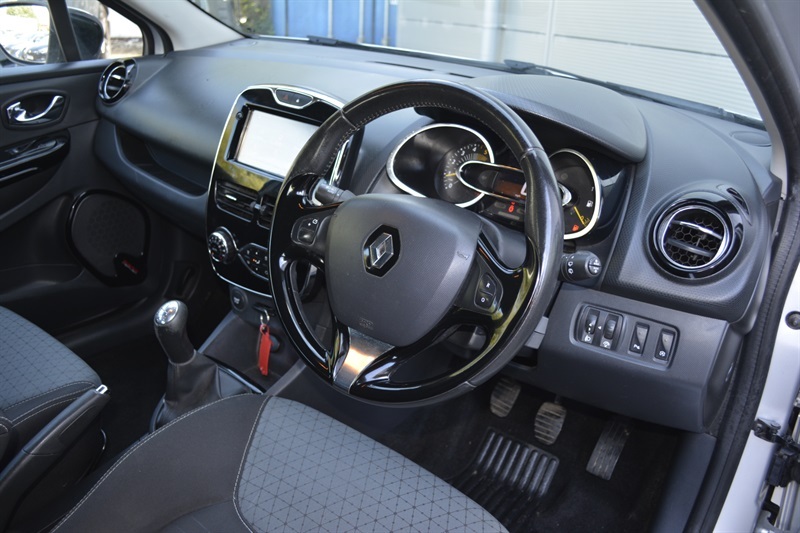 Renault Clio 1.5 Dci Dynamique S Medianav Euro 5 Ss Black #10