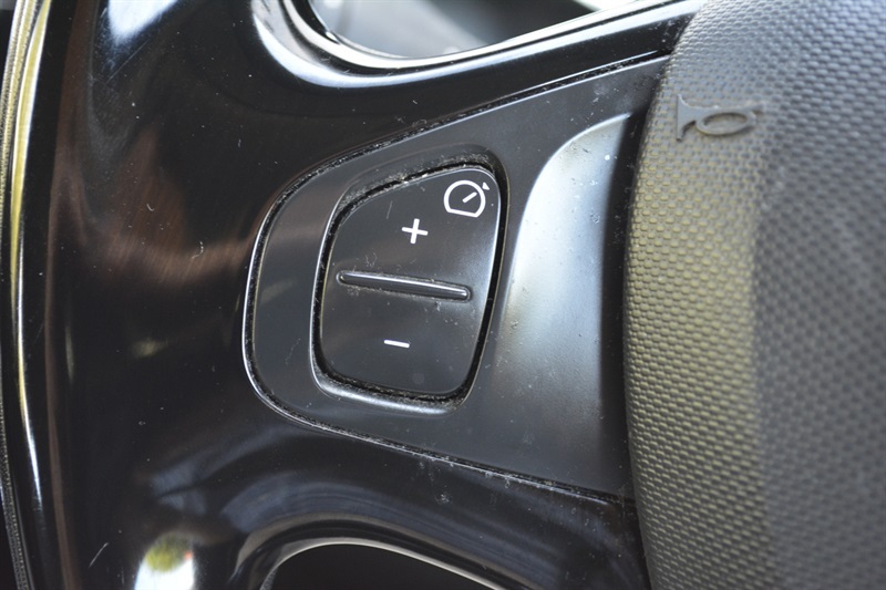 Renault Clio 1.5 Dci Dynamique S Medianav Euro 5 Ss Black #16