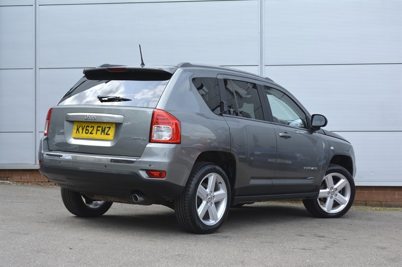 Jeep Compass 2.4 Limited Suv Cvt 4Wd Euro 5 168 Bhp Grey #6