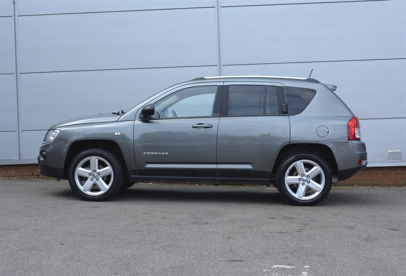 Jeep Compass 2.4 Limited Suv Cvt 4Wd Euro 5 168 Bhp Grey #3