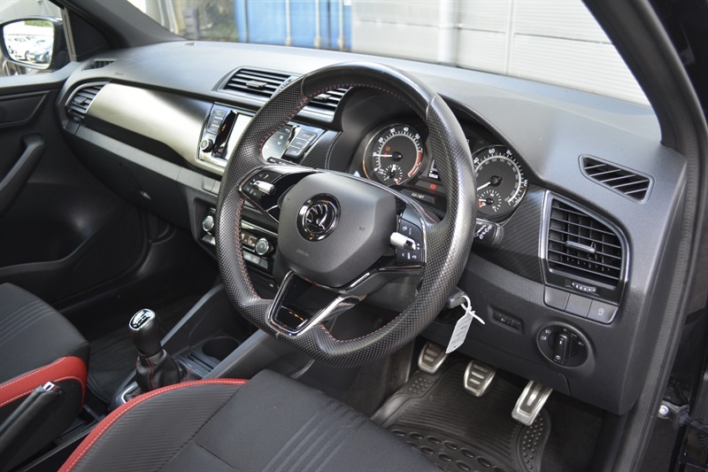 Skoda Fabia 1.0 Tsi Se Hatchback Dsg Euro 6 Ss White #10