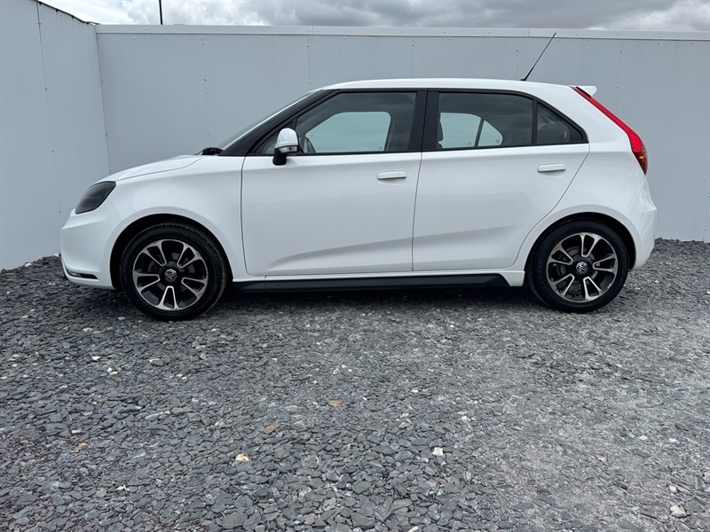 MG MG3 1.5 Vti-tech 3Style Hatchback E White #4