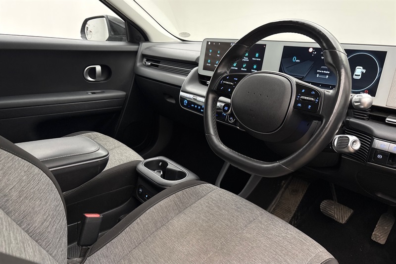 Hyundai Ioniq 5 73Kwh Premium Hatchback 217 Ps Black #6