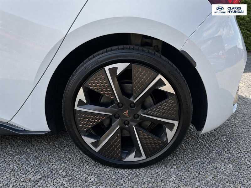 Cupra Born E-boost 79Kwh Vz Hatchback 326 White #5