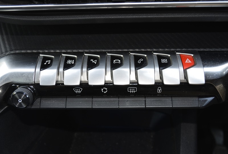 Peugeot 3008 1.6L Gt Line Black #18