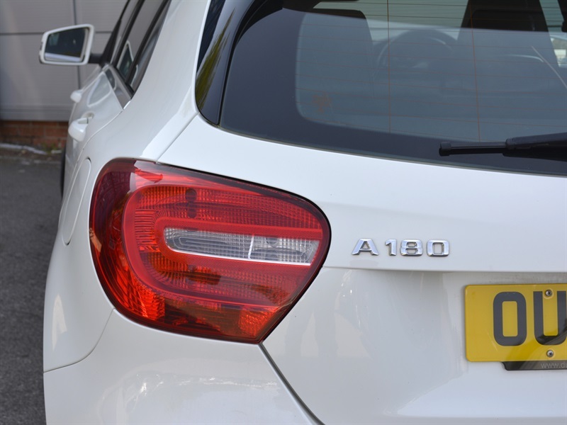 Mercedes-Benz A Class 1.5 A180 Cdi Amg Sport 7G-dct Euro 5 Ss 20 Grey #22