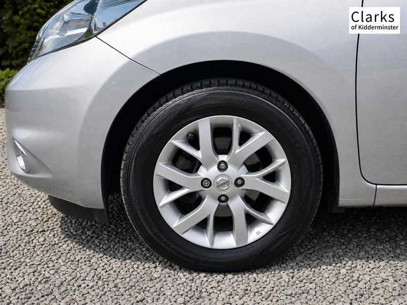 Nissan Note 1.2 Acenta Premium Hatchback Eur Silver #5