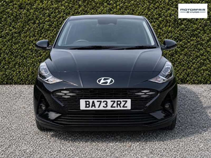 Hyundai I10 1.0 Premium Hatchback Euro 6 S Black #2