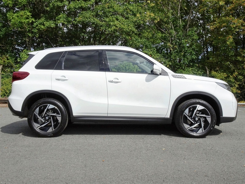 Suzuki Vitara Suzuki Vitara 1.4 Boosterjet Mhev Ultra Suv Pe White #3