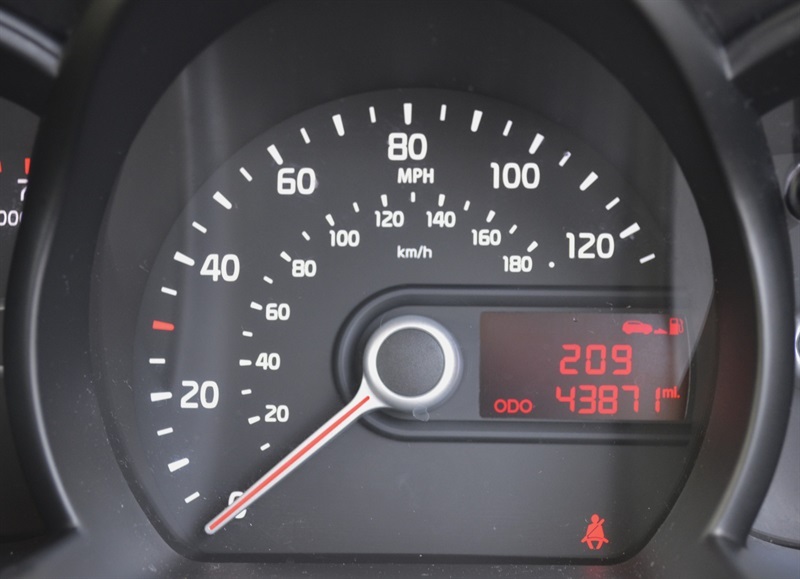 Kia Picanto 1.0 City Hatchback Euro 5 68 Bh Red #9