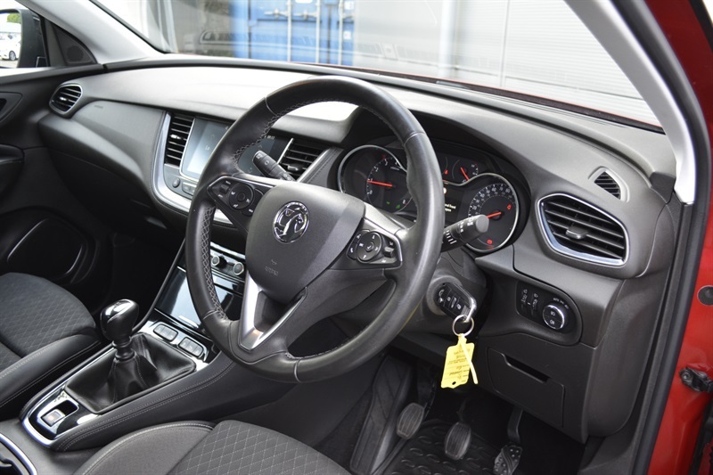 Vauxhall Grandland 1.2 Business Edition Nav 129 Bhp Blue #10
