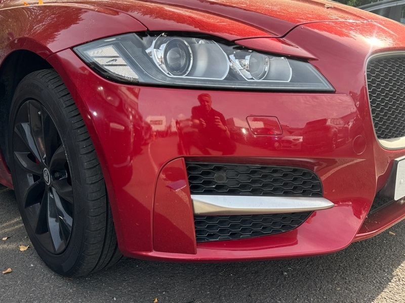 Jaguar XF 2.0D R-sport Saloon Euro 6 Ss Red