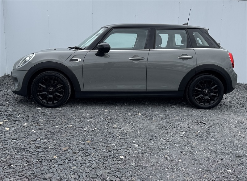 Mini Hatch 1.5 Cooper Classic Hatchback Eur VK69FNZ Grey #4