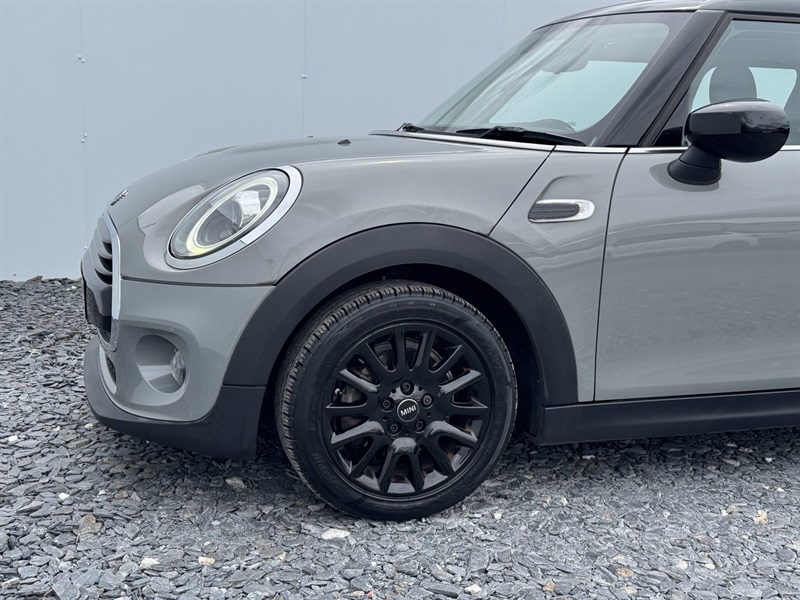 Mini Hatch 1.5 Cooper Classic Hatchback Eur VK69FNZ Grey #5