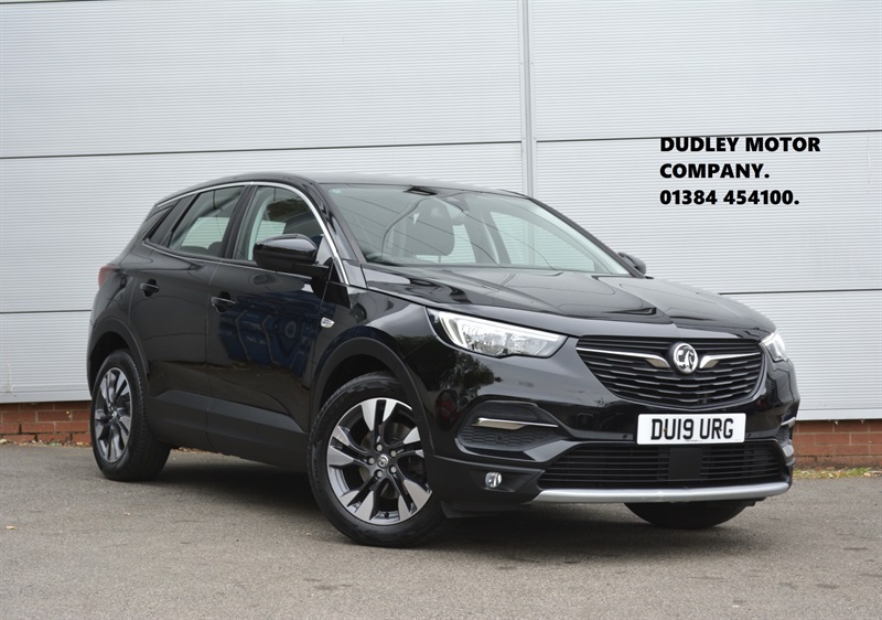 Vauxhall Grandland 1.2 Turbo Gpf Sport Nav Suv Euro Black
