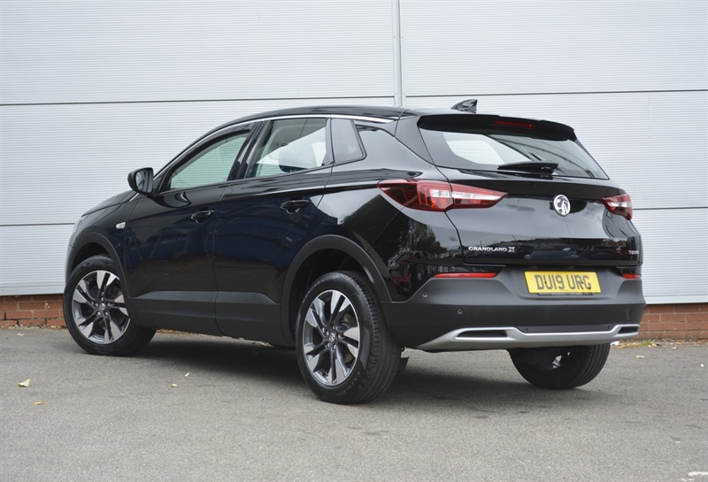Vauxhall Grandland 1.2 Turbo Gpf Sport Nav Suv Euro Black #4