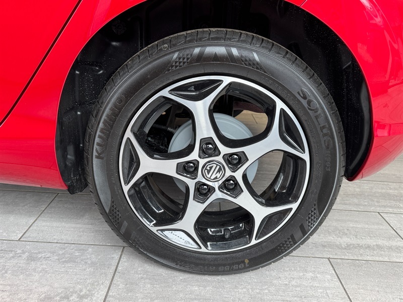 MG MG3 1.5 Se Hatchback Euro 6 Ss 1 VE26UUW Red #4