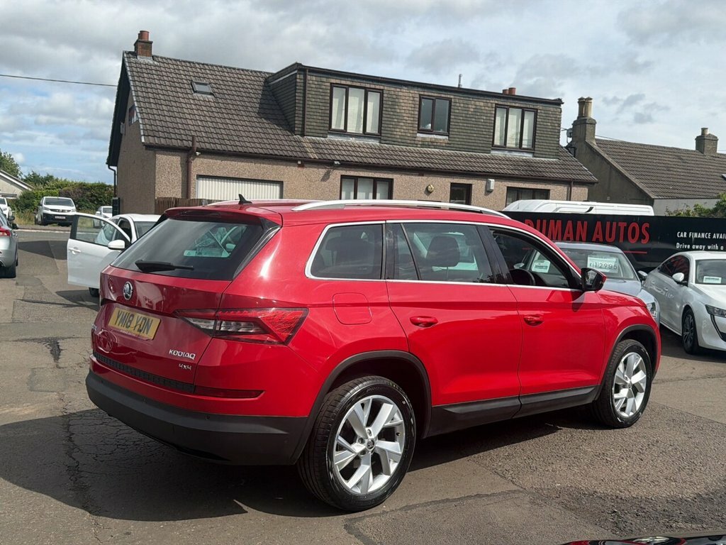 Skoda Kodiaq 1.4L Edition Red #6