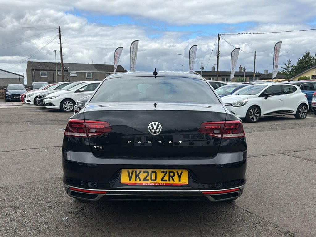 Volkswagen Passat 1.4L Gte Black #4