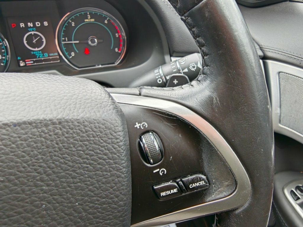 Jaguar XF Se Business Blue #18