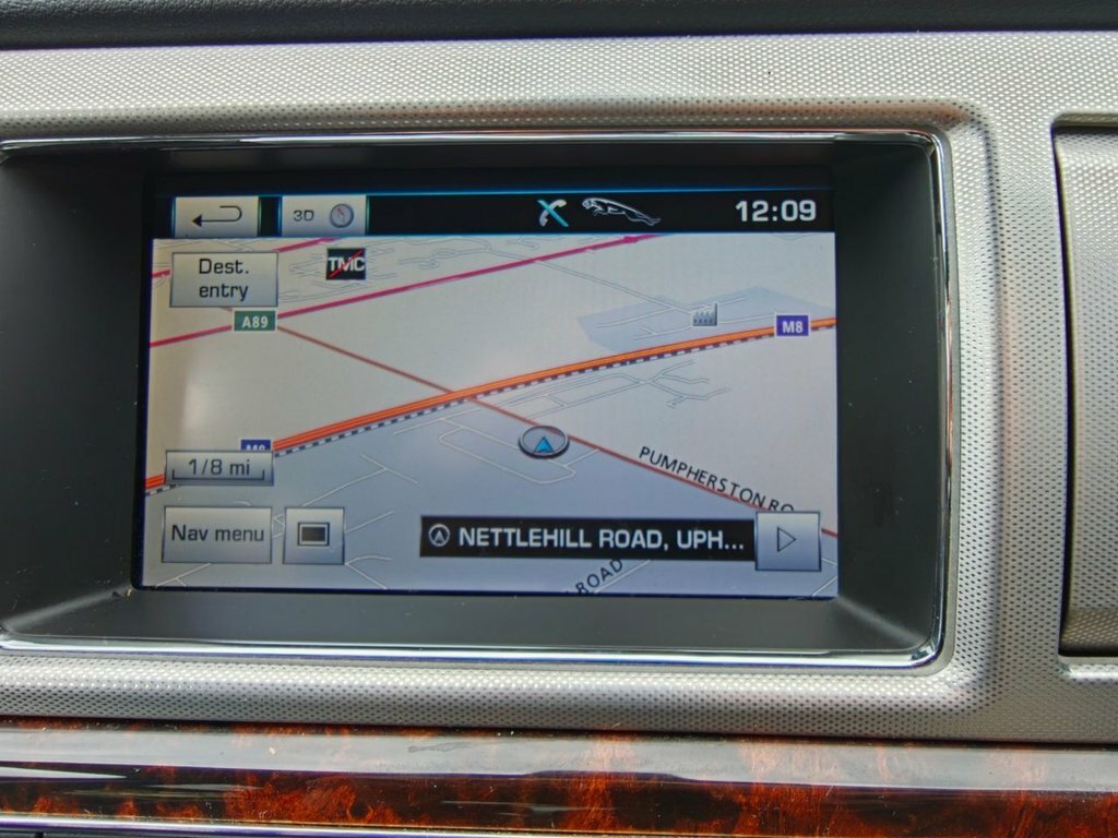 Jaguar XF Se Business Blue #20