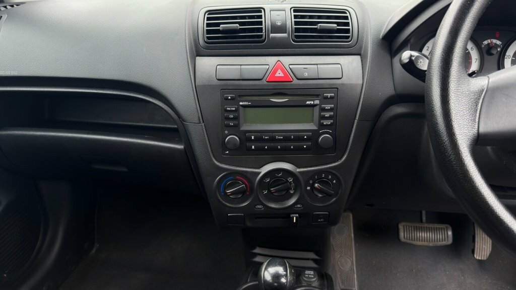 Kia Picanto 1 1.0 5-Door From 2,495 Retail Package Silver #15