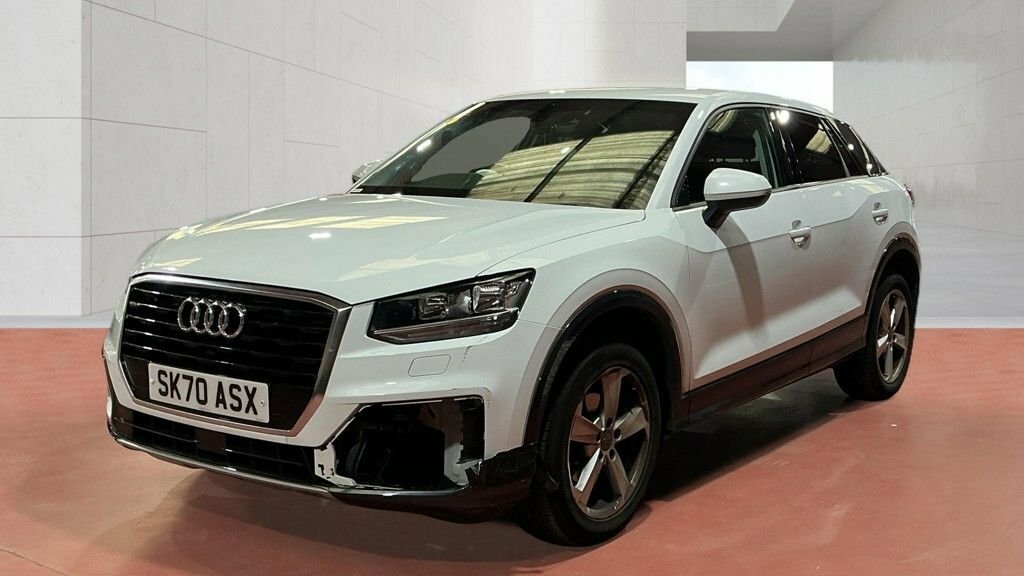Audi Q2 1L Sport White #2