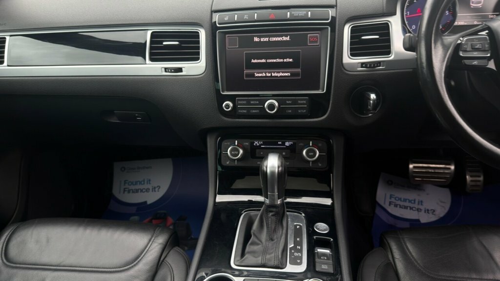 Volkswagen Touareg Blue #10