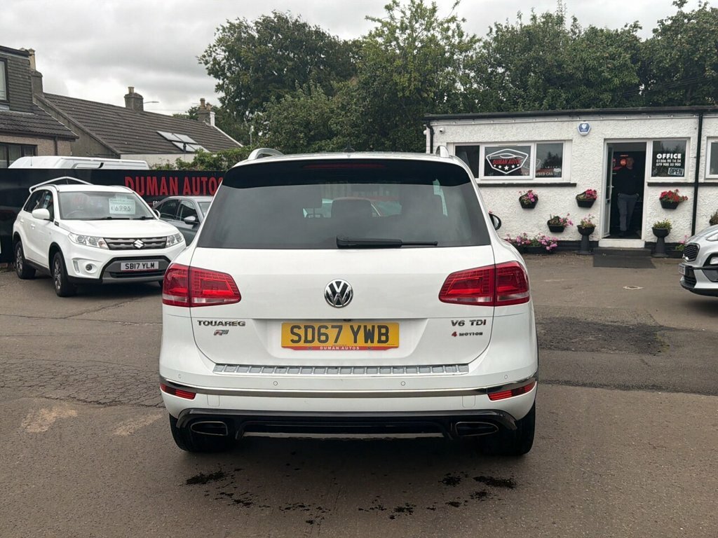 Volkswagen Touareg 3L R-line Plus White #6