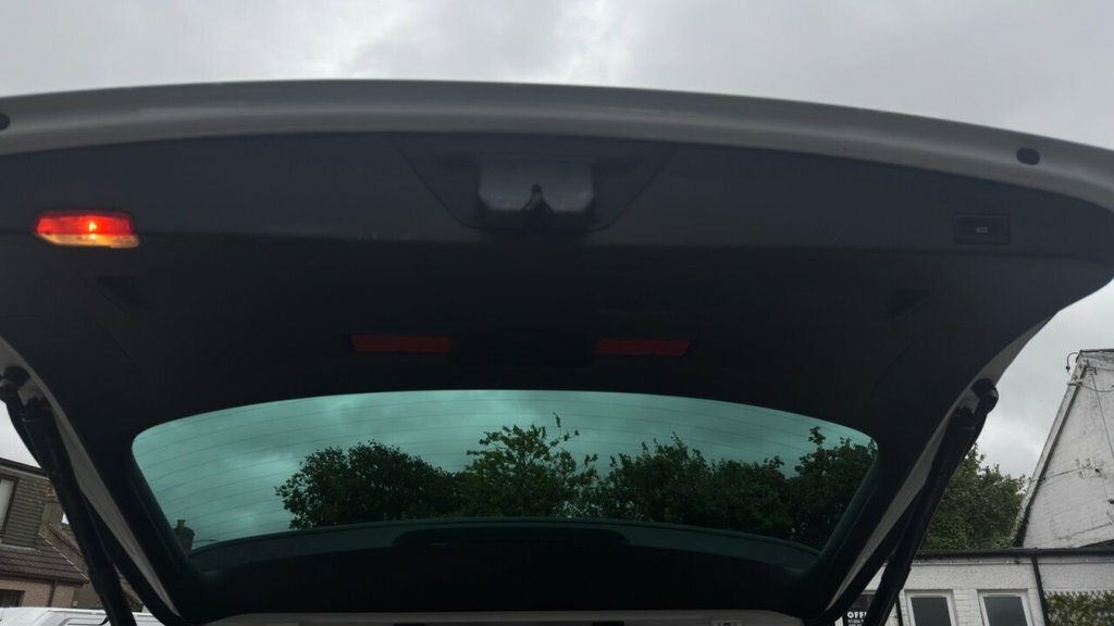 Volkswagen Touareg Blue #36