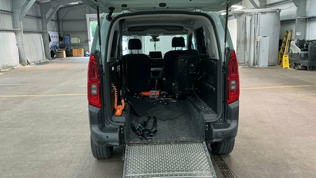 Citroen Berlingo 1.5L Feel Green