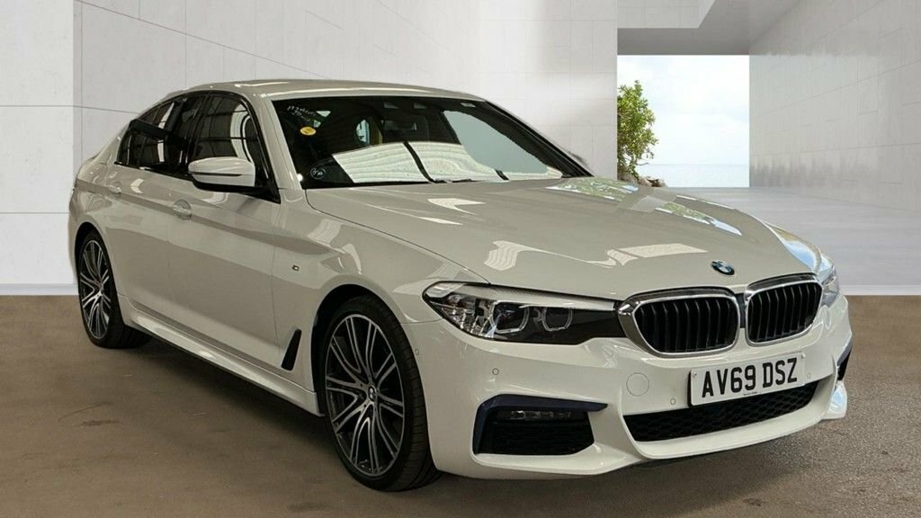 BMW 5 Series 3L M Sport White #2