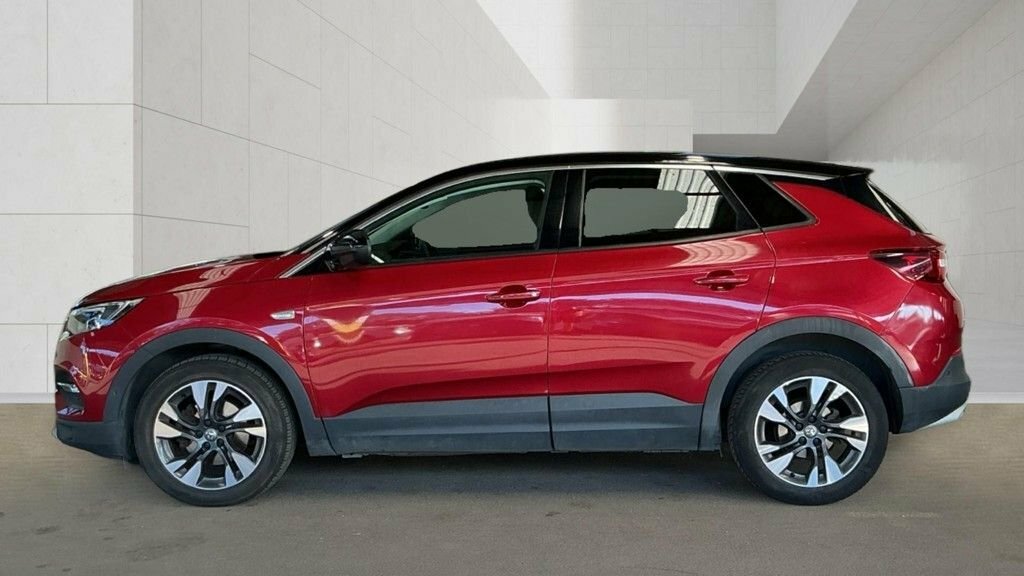 Vauxhall Grandland X 1.5L Sri Nav Red #4