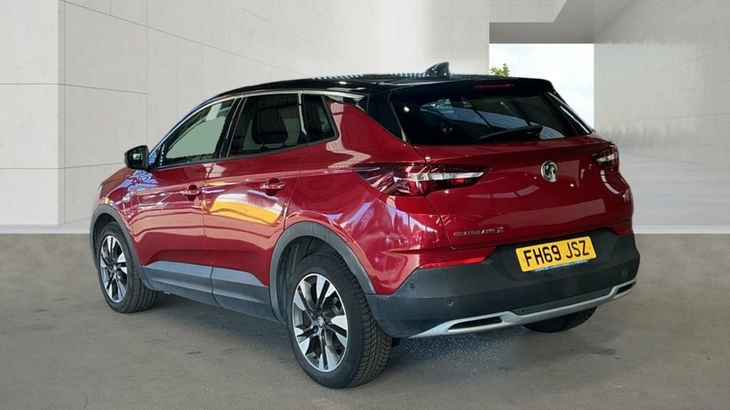 Vauxhall Grandland X 1.5L Sri Nav Red #5