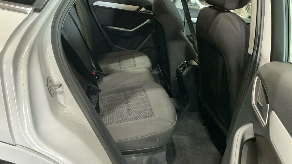 Audi Q3 1.4L Sport BG18HFA White #2