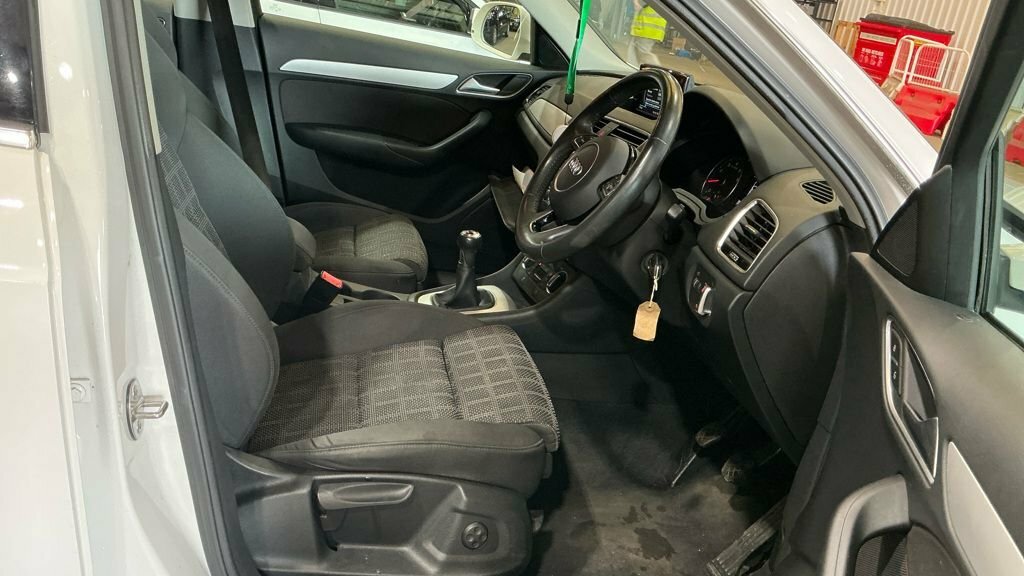 Audi Q3 1.4L Sport BG18HFA White #3