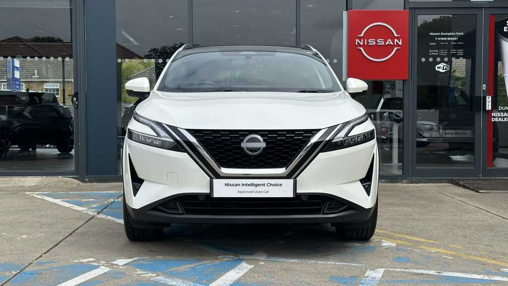 Nissan Qashqai 1.3 Dig-t Mhb 158 Tekna Xtrc 4Wd GK24NTV White #2