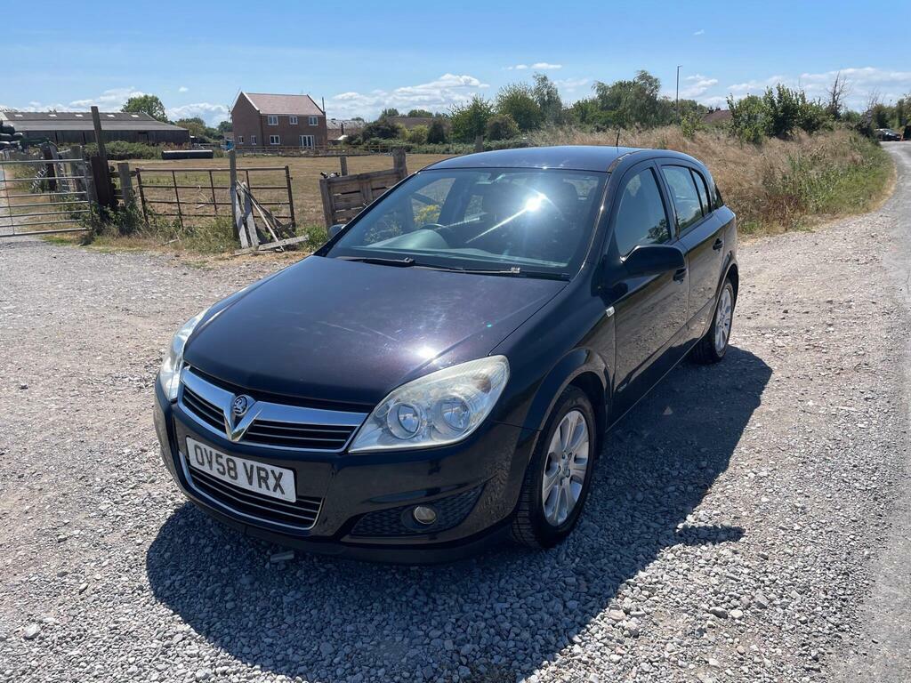Vauxhall Astra 1.6 Vvt 16V Breeze Black
