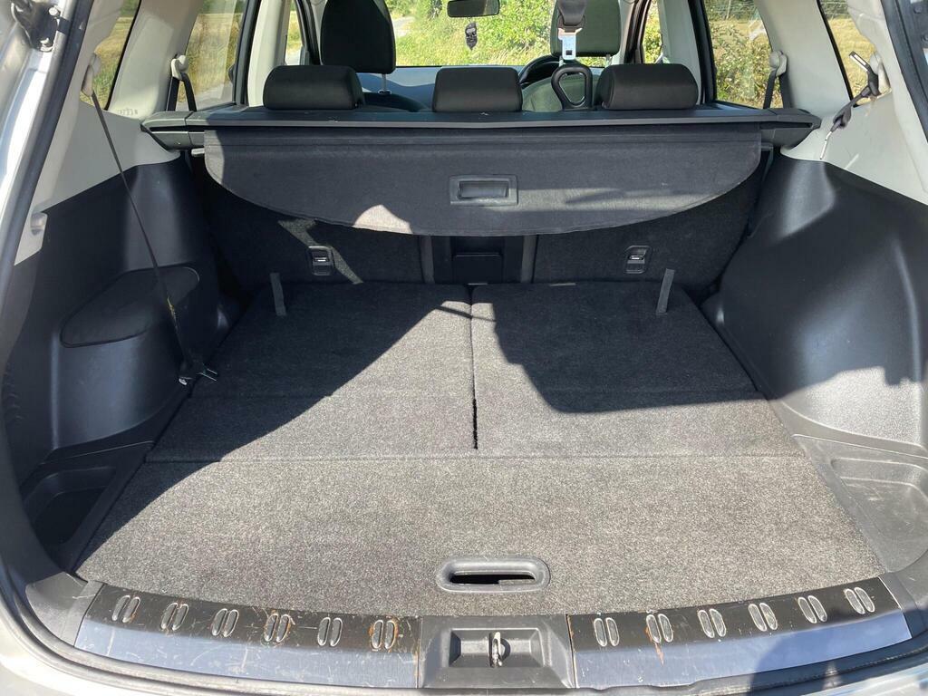 Nissan Qashqai+2 N-tec Plus 2 White #8