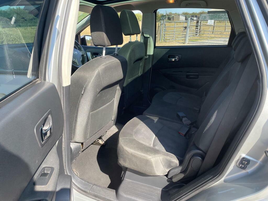 Nissan Qashqai+2 N-tec Plus 2 White #19