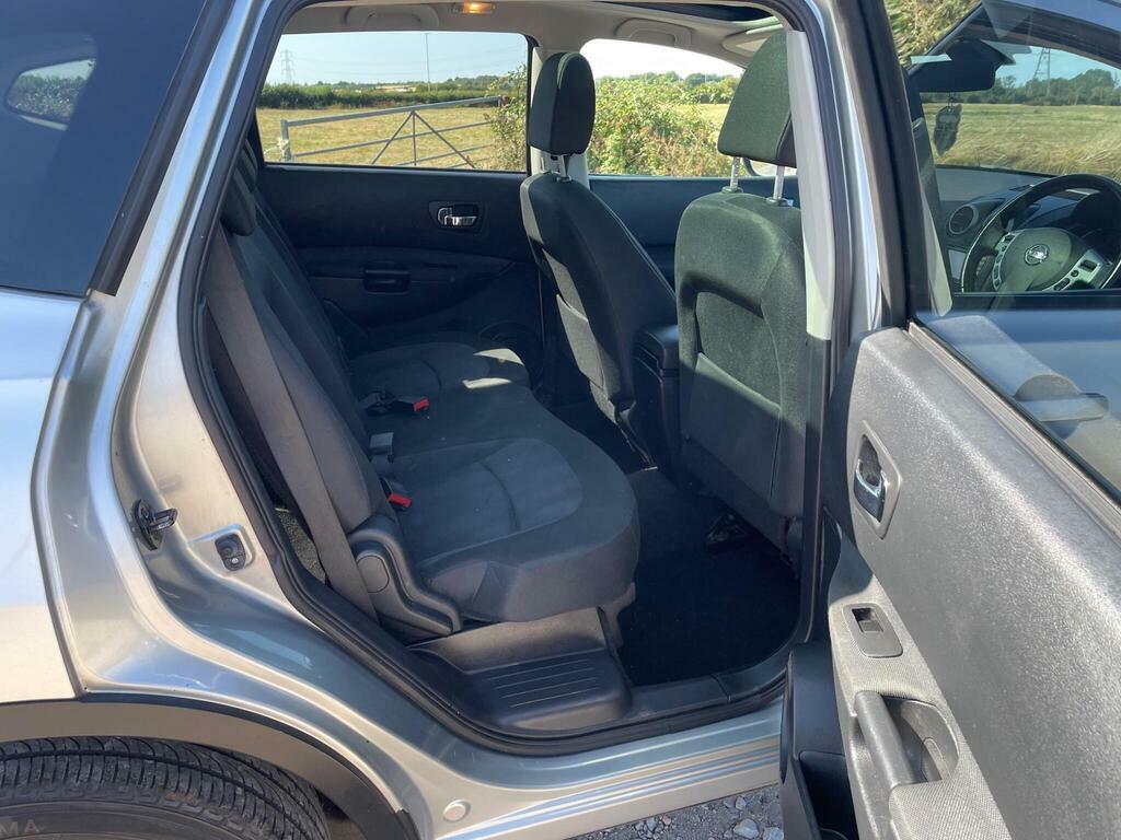 Nissan Qashqai+2 N-tec Plus 2 White #16