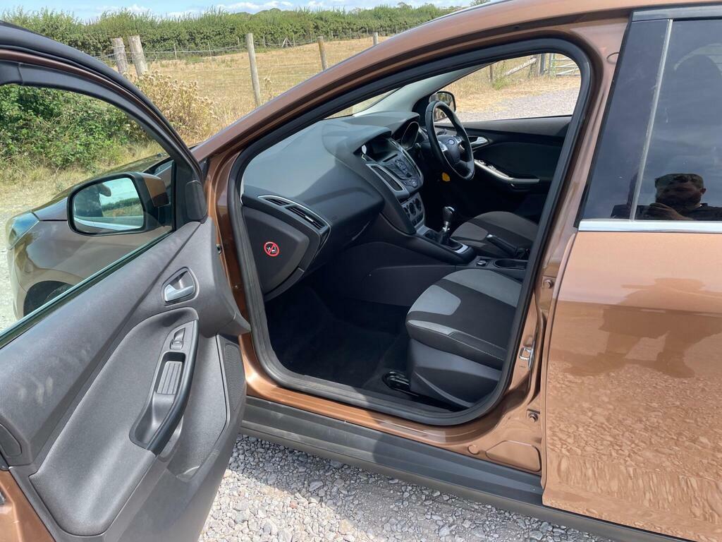 Ford Focus 1.6 Tdci Zetec Euro 5 Ss Black #18