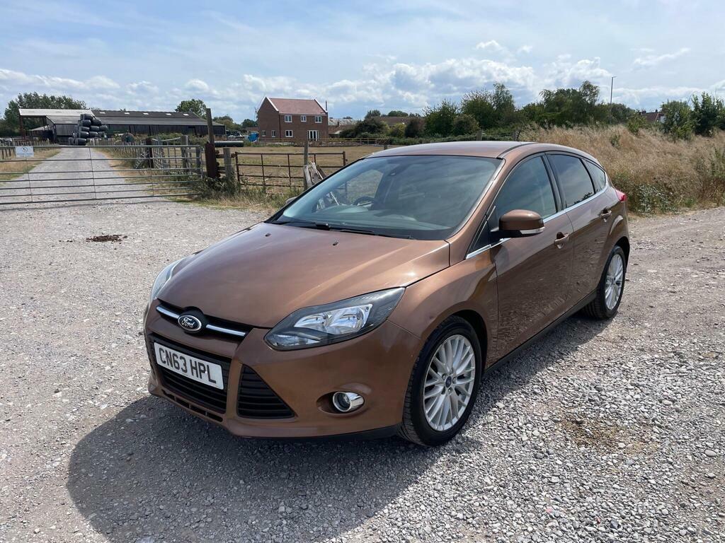 Ford Focus 1.0T Ecoboost Zetec Euro 5 S S Brown