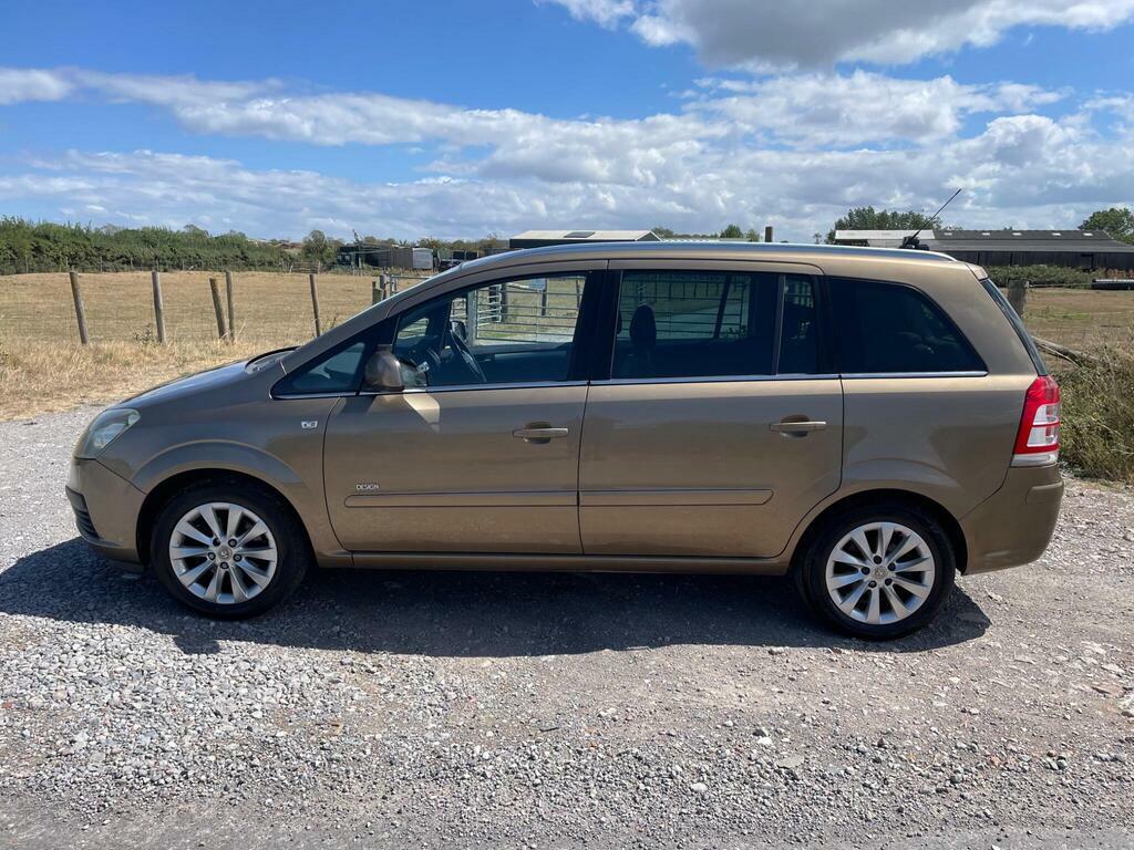 Vauxhall Zafira 1.6 16V Design Euro 5 Brown #5